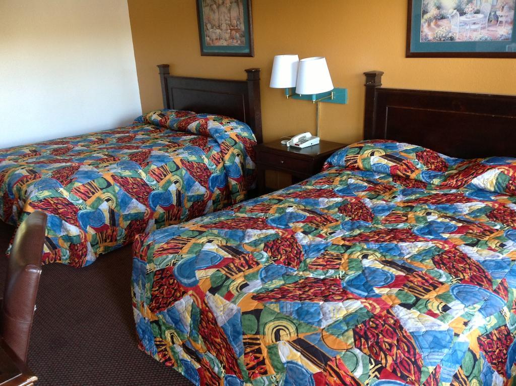 Heritage Inn Grand Prairie Zimmer foto